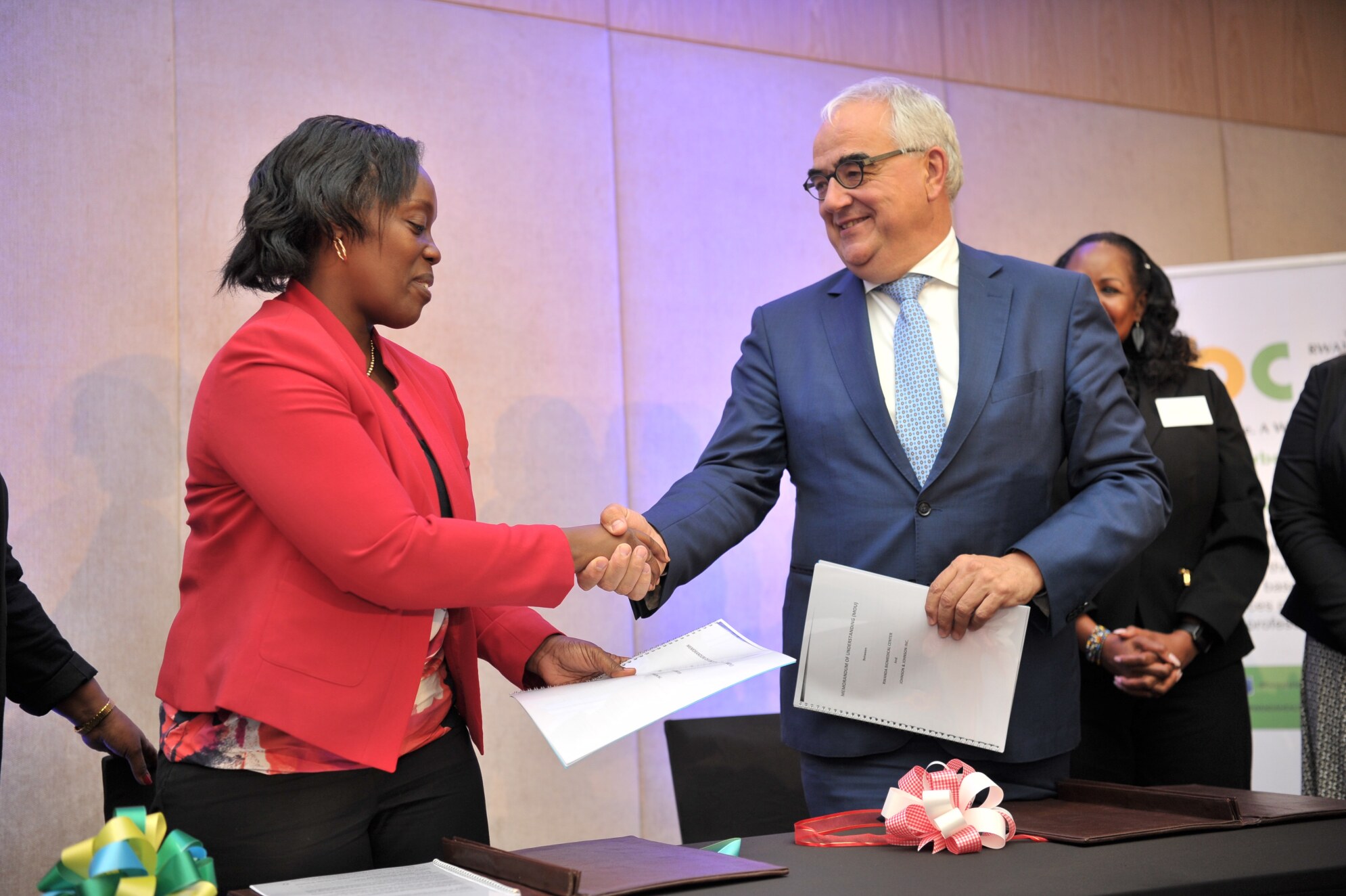 Diane Gashumba Rwanda Minister of Health with Paul Stoffels.jpg